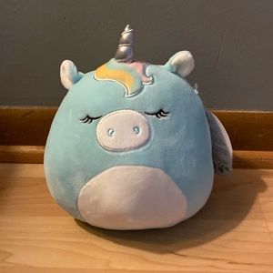 BRAND NEW SQUISHMALLOW NAMED HUDSON THE UNICORN 7”! YEAR 2022. NWT.